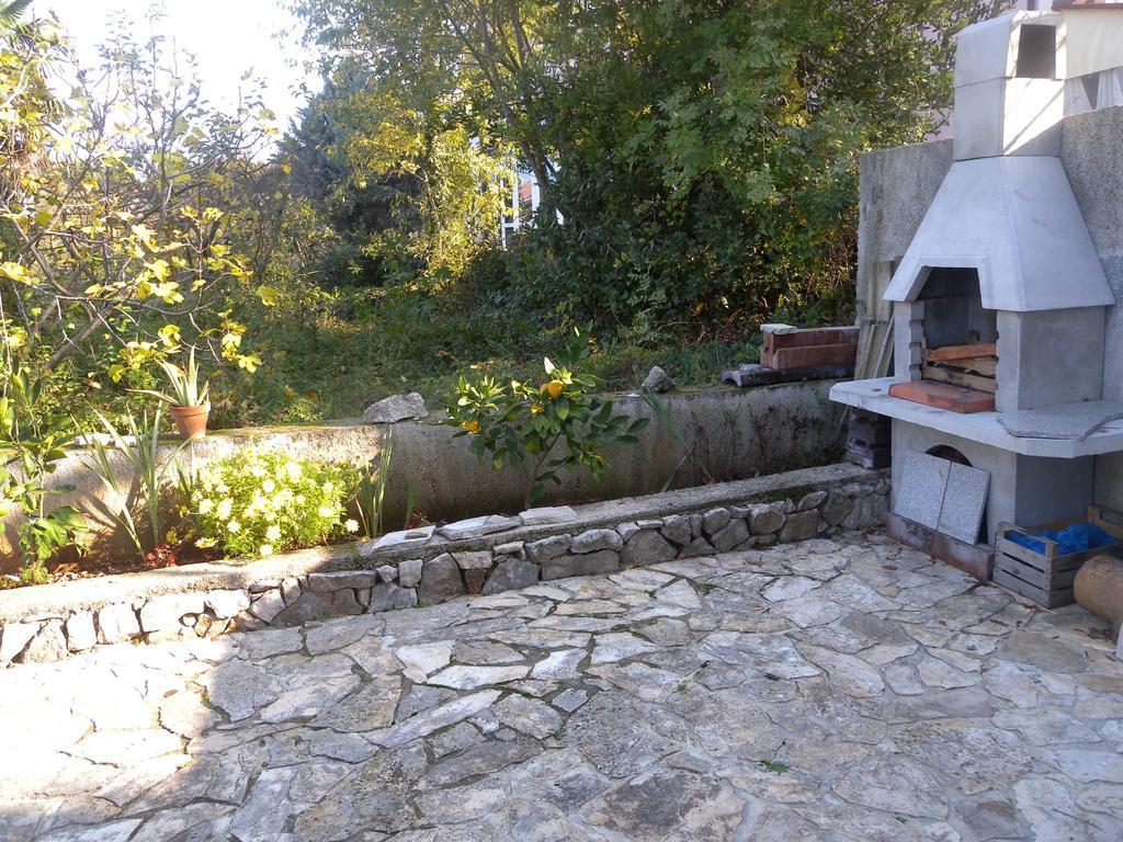 Malinska Apartment 1 Sveti Anton エクステリア 写真